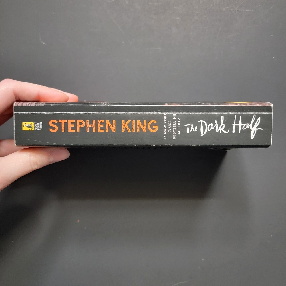 Stephen King 'The Dark Half' Book - Picture 3 of 4